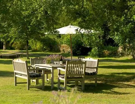 Couette-café Le Prieure 4*