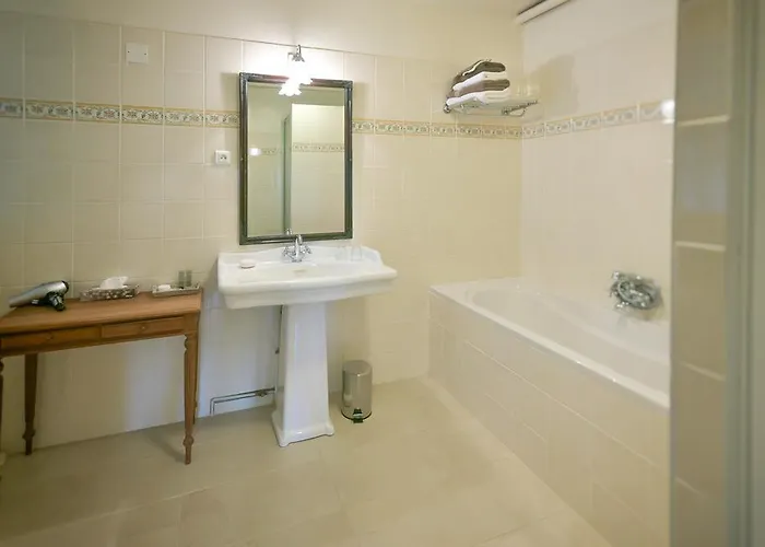 Le Prieure 4* Souillac